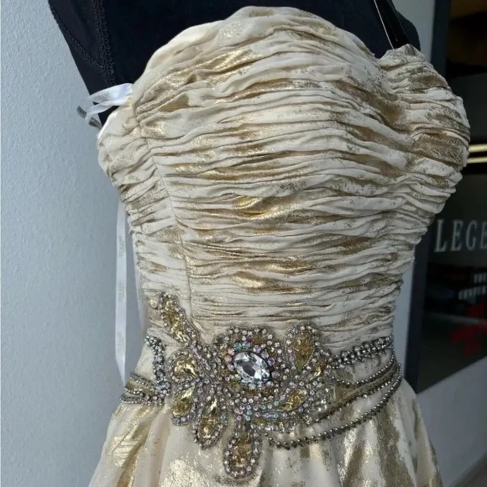 NWOT Terani Couture Gold and Cream Strapless Dress Size 4